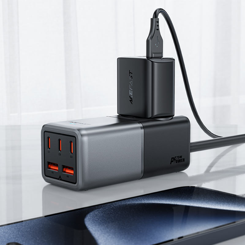 AceFast 4000W 75W Fast Charge Power Strip Z2