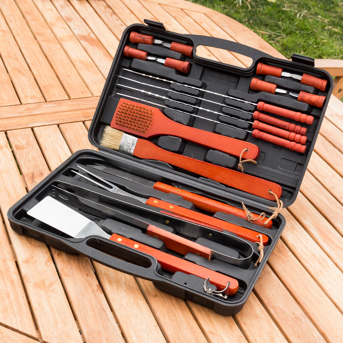 InnovaGoods Barbecue Case Barbecase 18 Pieces