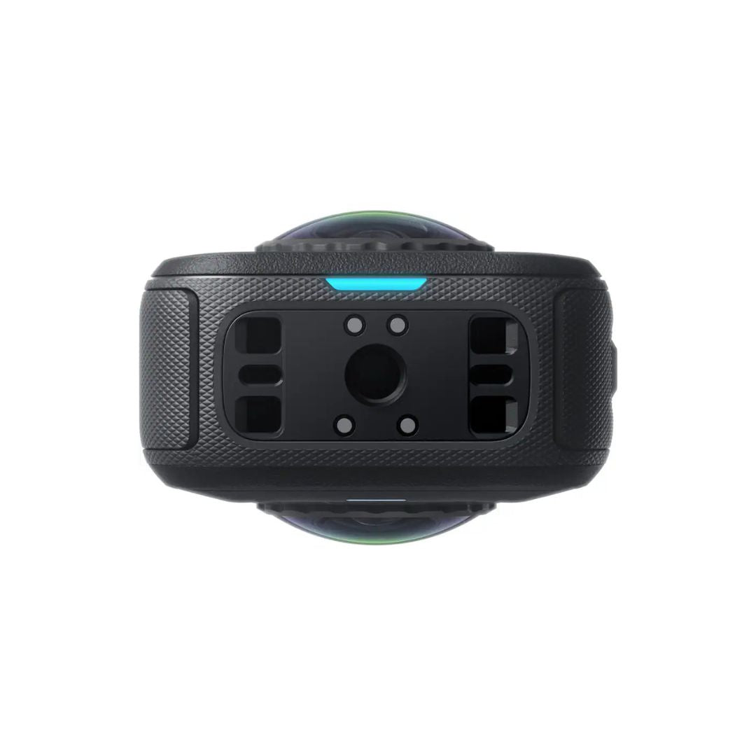 Insta360 X6 8K Action Camera Essentials Bundle