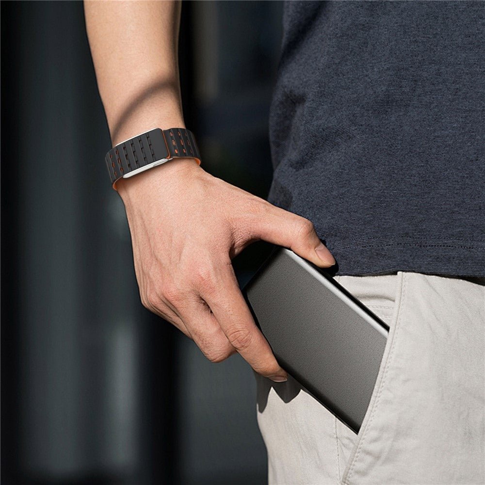 Cle Market - Whoop 5.0 Peak Magnetic Silicone Strap - Cle Market